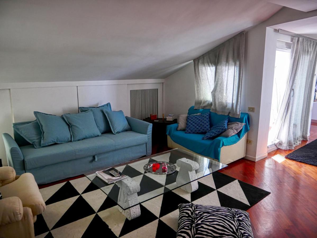 Apartament Attico 96 Pesaro Zewnętrze zdjęcie